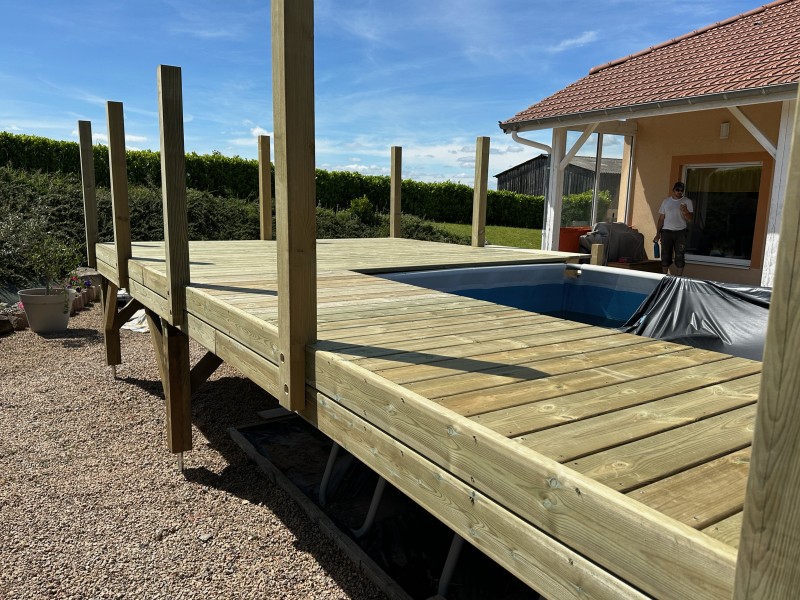 Terrasse en Bois à Lyon 6 – Installation Bois de Qualité pour Votre Maison
