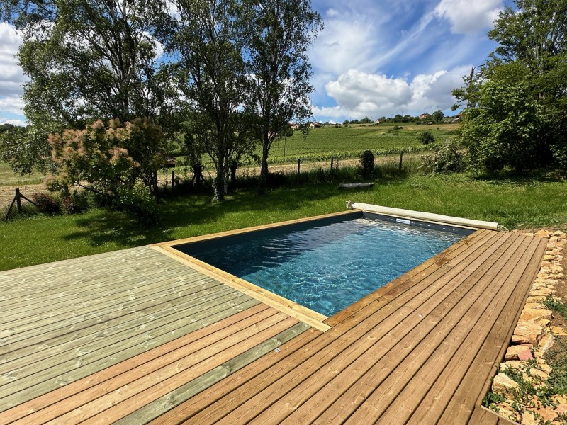 Piscine en Bois à Les Pierres Dorées – Installation & Conseils d’Experts