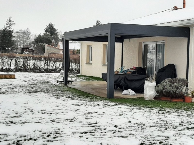 Pose de Pergola Bioclimatique près de Villefranche-sur-Saône – Pro et Particuliers